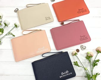 Custom Bridesmaid Clutch Bag, Personalized Maid of Honour Bag, Personalised Bridesmaid Pouch, Wedding Role with Name Clutch Bag & Gift Bag