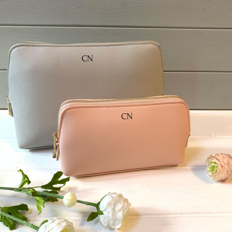 Personalised Bridesmaid Makeup Bag, Personalised Bridesmaid Gift, Leather Style Makeup Bag, Personalised Travel Beauty Bag, Mono Beauty Bag image 1