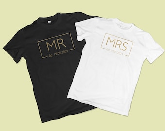 Mr & Mrs Matching T-Shirts | Gift for Couples | Perfect Wedding and Newlywed Gift | Just Married Shirts | Romantic Gift Idea