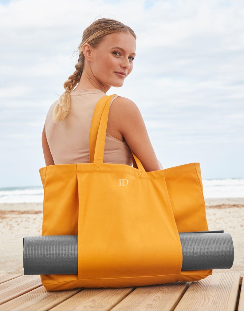 Personalisierte Monogramm Yogatasche, Yoga Tasche nach Maß, Pilates Tasche, Bio Yogamatte Tasche, Yogamattenhalter Tasche, Yoga Geschenkidee Bild 1