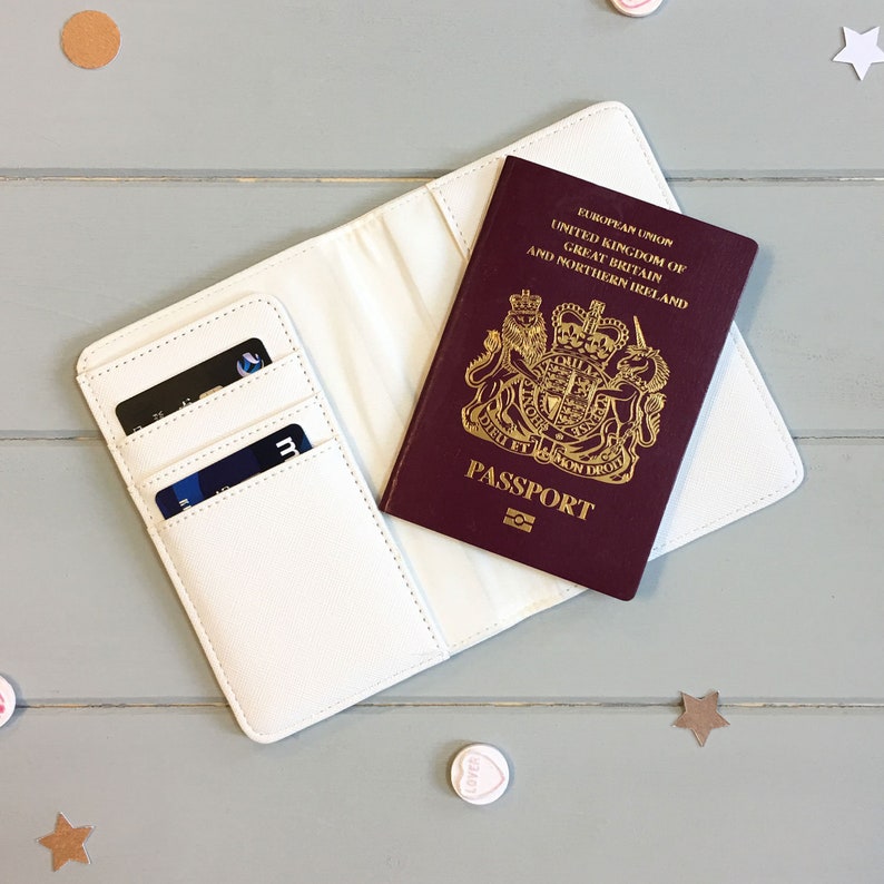 Bridesmaid Gifts Personalised Passport Set, Personalised Passport Holder Set, Initial Passport and Luggage Tag, Bride to Be Passport Holder image 9