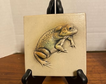 Vintage Natalie Surving Studios bas relief Art Pottery Tile 4” by 4&quot; TOAD OR FROG New Old Stock