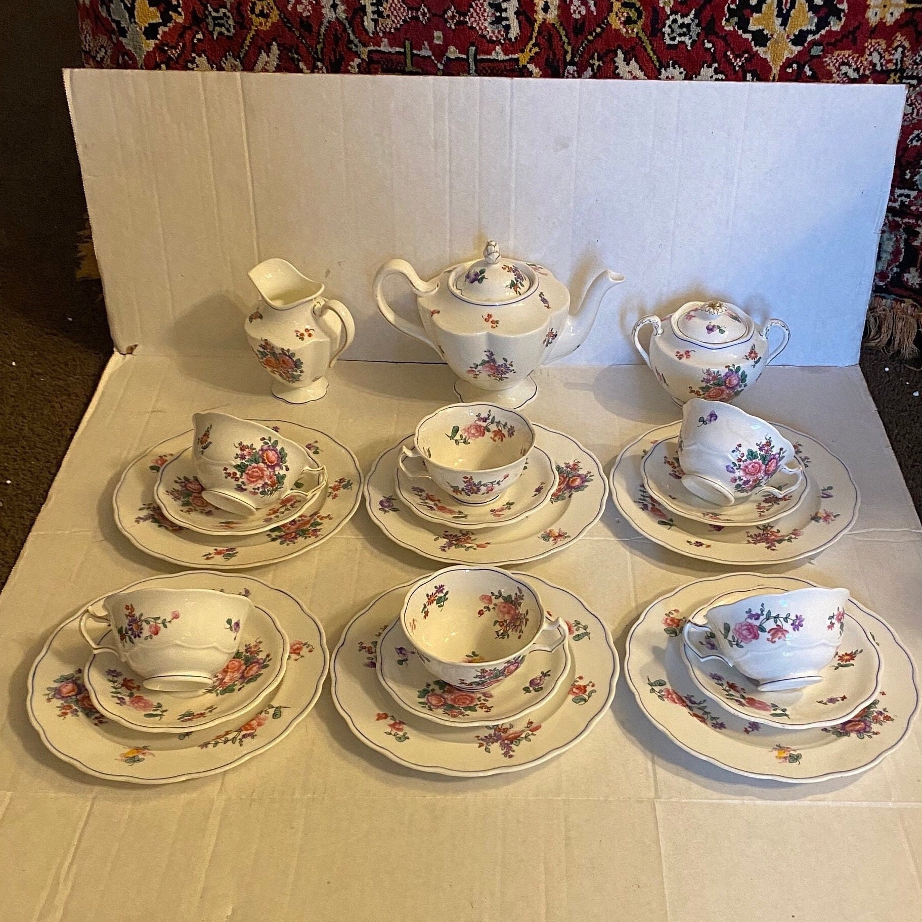Antique George Jones & Sons Crescent China 21 Piece Teaset “Old English” Excellent