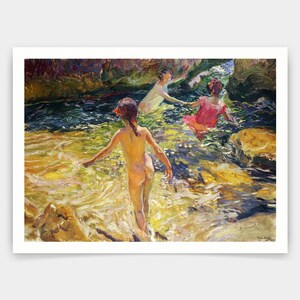 Peut inclure: Une peinture représentant trois personnes nageant dans une rivière. L'eau est d'un bleu-vert vif, et les rochers sont d'un brun chaud. Les personnes portent des vêtements blancs et rouges. La peinture est réalisée dans un style lâche et impressionniste.