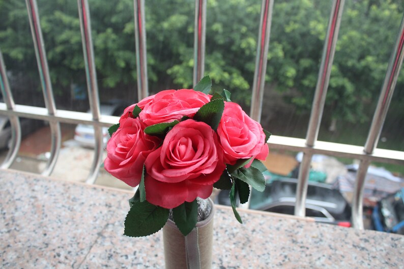 with leaves and long stems 10-100pcs Coral Silk Roses Head Artificial Roses Flower Head for Wedding Bouquets Wall Decoration Centerpieces