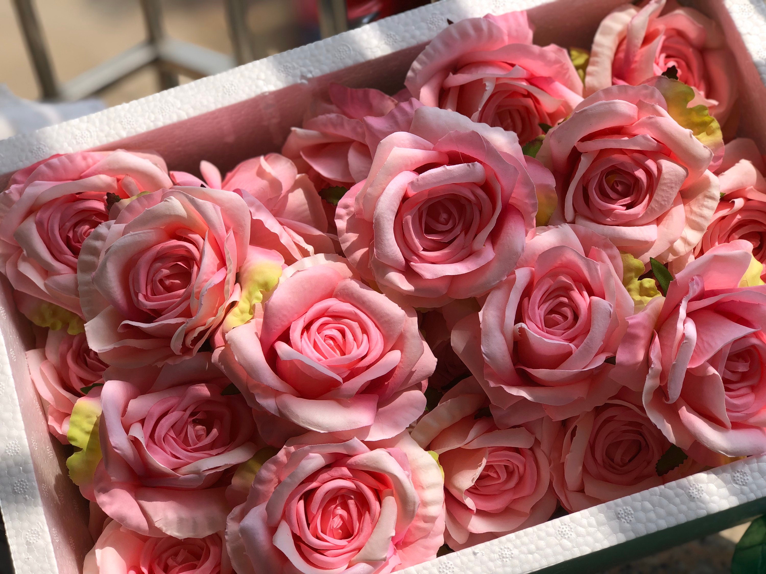 Ivory Glitter Roses Artificial flowers 50pcs Pink Glitter Foam