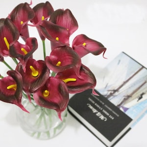 Real Touch Calla Lilies Artificial Flowers Wedding Bridal Bouquet Home Décor Party Floral Arrangments 10pcs Burgundy