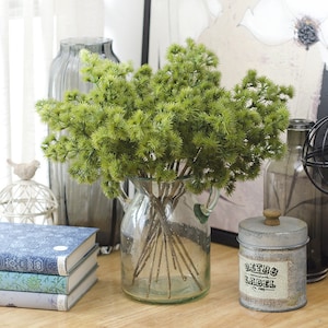 Artificial Pine Needles Branches Craft Fake Plastic Pine for Christmas Holidy Home Garden Office Decorating and Flower Arrangement