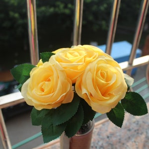 50-100pcs Yellow Silk Rose Heads Flowers 10 cm Large Flower Heads For Craft DIY Wedding Decoration,with leaves and stesm