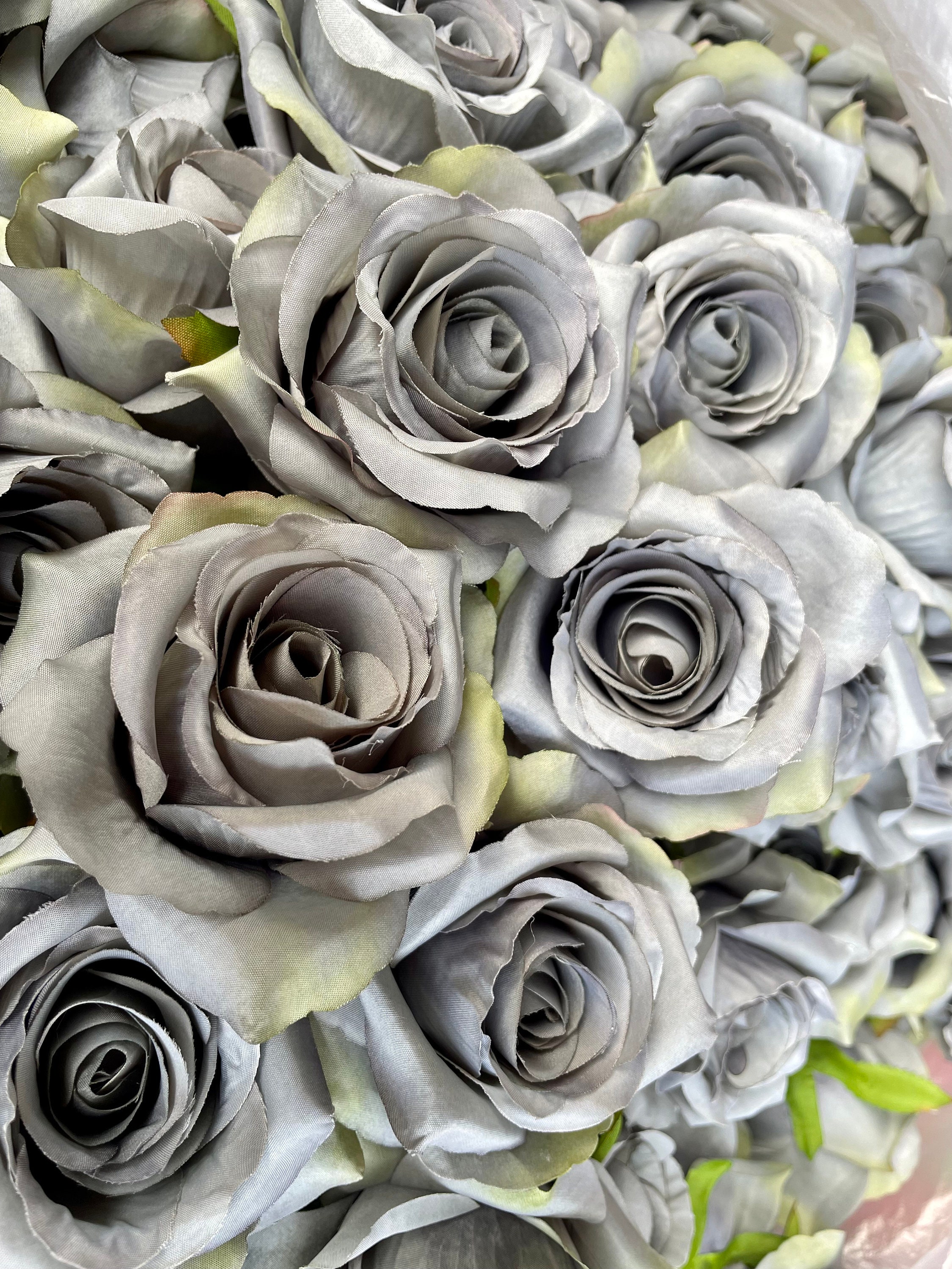Grey Flowers Artificial Silk Roses Wedding Flowers in Gray Fake
