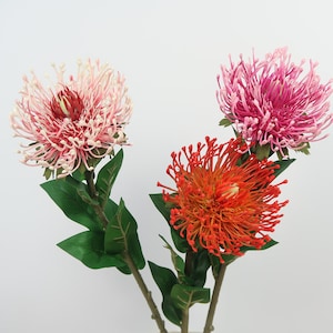 Pincushion protea flower,Pincushion protea,faux leucospermum,tropical flowers, needle protea, faux protea, fake protea 3pcs