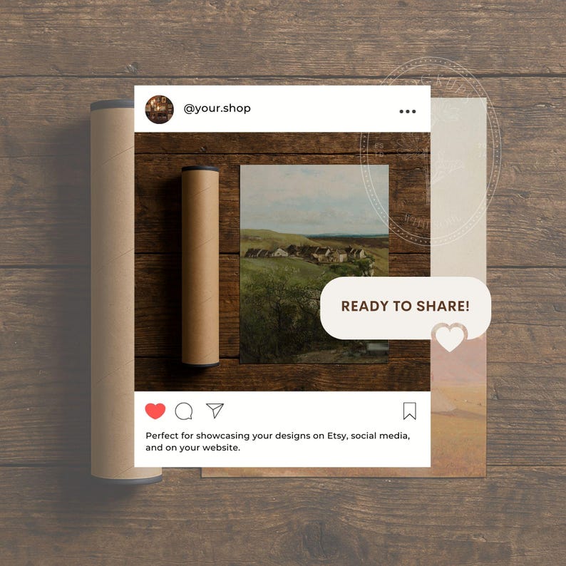 Pu&ograve; includere: Un post sui social media che promuove una tipografia. Il post presenta un dipinto di un villaggio in un paesaggio. Il testo "READY TO SHARE!" &egrave; su un pulsante bianco. La didascalia recita "Perfetto per mettere in mostra i tuoi design su Etsy, sui social media e sul tuo sito web."