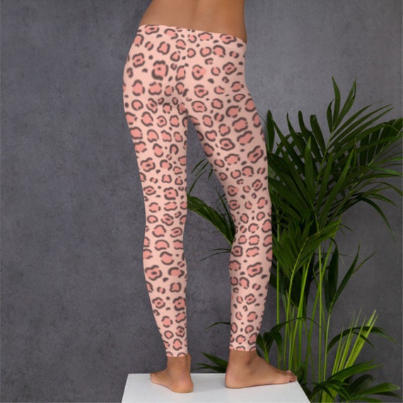 Leggings in Pink Leopard Print -  Canada