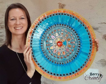 Arte de pared de mosaico, colgante de pared Boho, arte de mandala, decoración de hogar naranja, decoración de mandala, arte de medios mixtos, mosaico de cuentas, decoración de hogar colorida