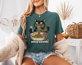 Cat Rahmen Unisex T-shirt, Cat Eating Ramen Funny Shirt, Graphic Tee for Cat Lovers, Cool Casual Cat Print, Shirt Vintage Kitty Top