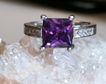 2ct cushion Amethyst Sz7 925Sterling 15.00