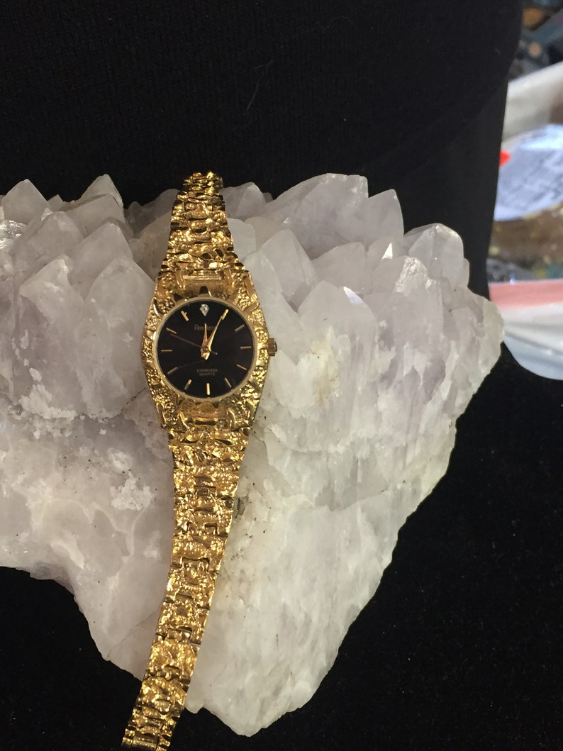armitron diamond quartz