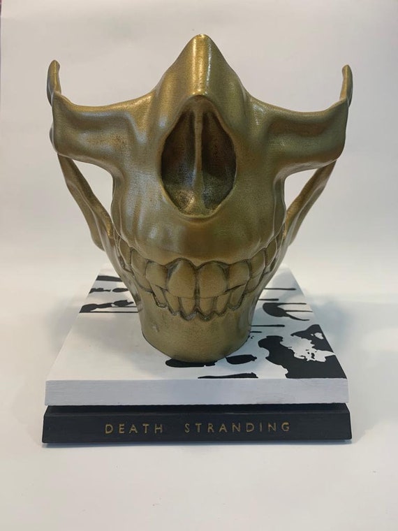 PS Controller Stand Death Stranding Edition Higgs Mask 