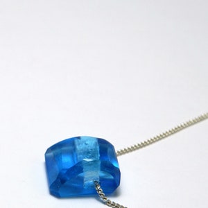 Small Fusion Glass Crystal Necklace Turquoise Faceted Pendant Mela Montreal image 3