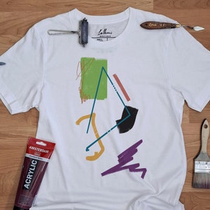 Artistic Graphic Tee, Abstract Print Shirt, Minimalist Graphic Tee, Streetwear Graphic Tee, Artwork T-Shirt, Graphic Tee Unisex