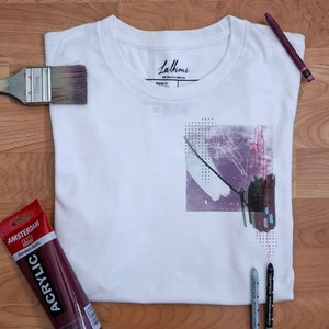 Abstract Graphic T-Shirt: Hand-Drawn Minimalist Design