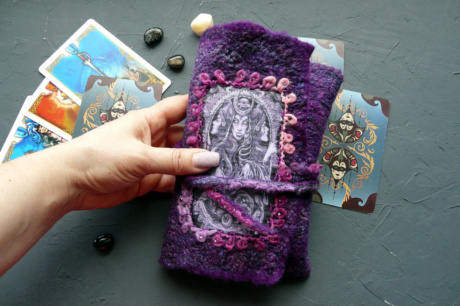 Tarot wrap pouch. Oracle deck hecate altar felted tarot wrap Etsy