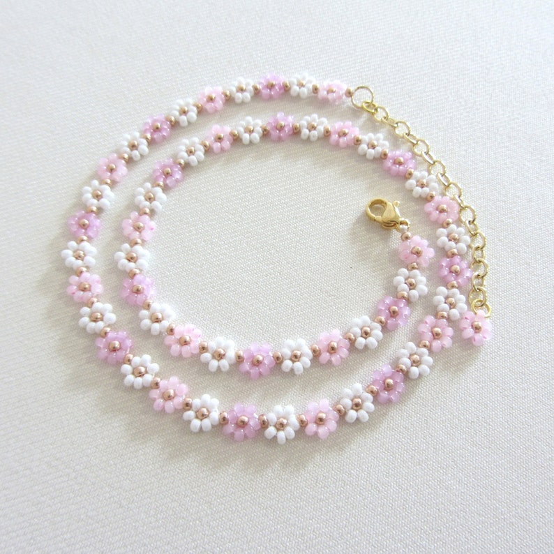Beaded necklace with daisy flower, 24k gold necklace, White and pink choker necklace, Valentine's Day gift image 8