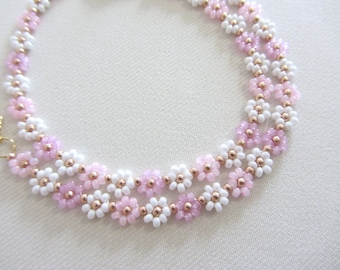 Beaded necklace with daisy flower, 24k gold necklace, White and pink choker necklace, Valentine's Day gift