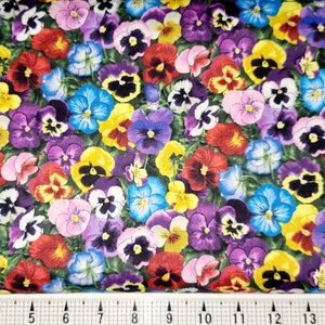 Elizabeth Studios Lovely Pansies 475 Tela multi cortada a medida // Pieza