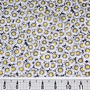 White Daisies on Navy Fabric by the Yard///Piece