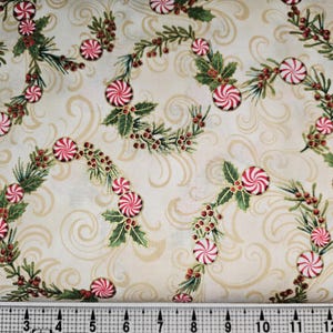 Robert Kaufman Peppermint candies Vanilla 22947-85 Fabric by the Yard//Piece