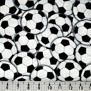 Timeless Treasures Soccer Balls C4820 Fabric by the Yard//Piece