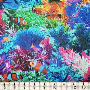 Timeless Treasures Coral Sea Life CD1979 Fabric by the Yard//Piece