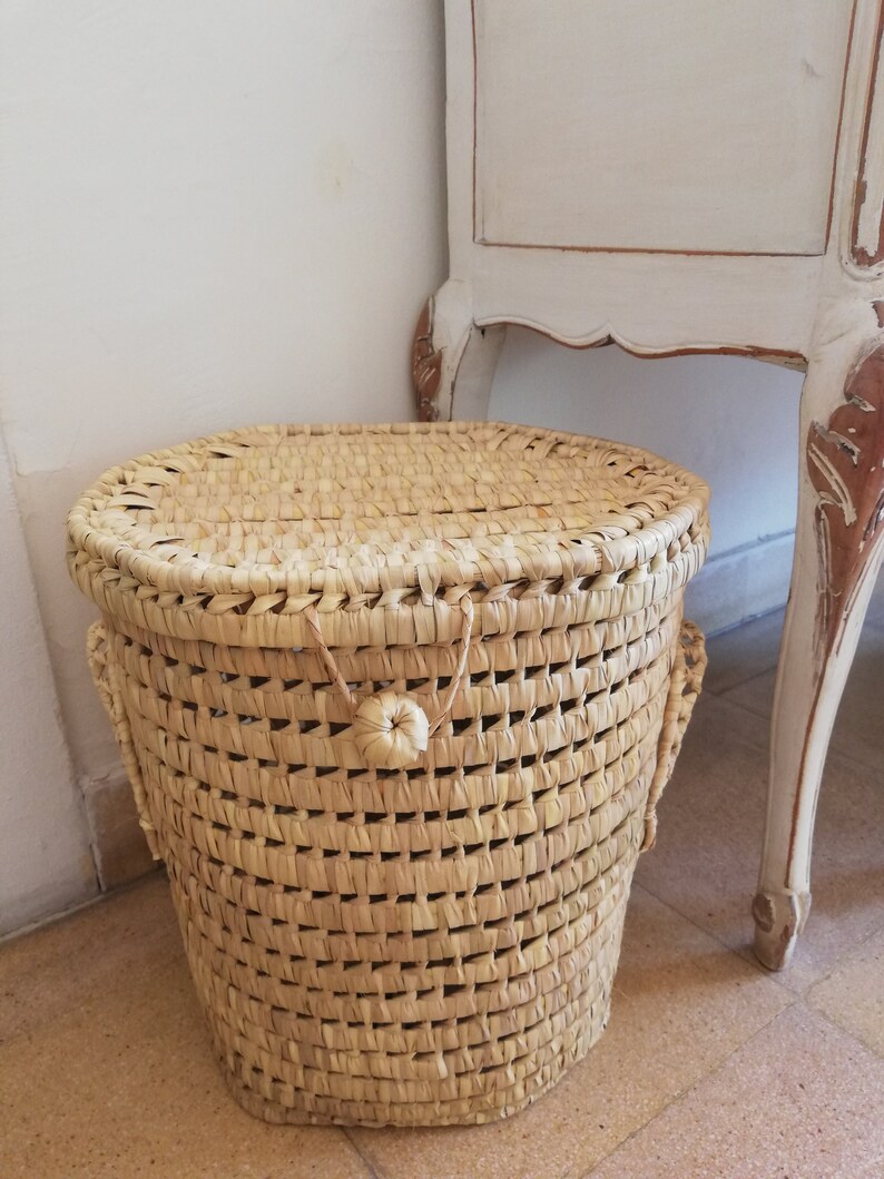 lidded storage basket storage solutions Toy basket with lid in palm leaf and reed toy box storage box panier \u00e0 linge wicker chest