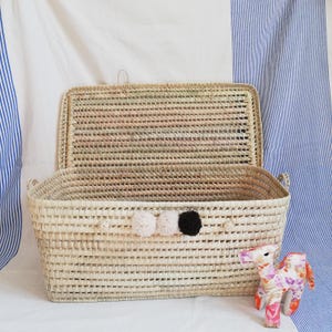 Toy storage box with pom poms - Large storage trunk - woven trunk - large wicker toy box - lidded toy box - kids room baby shower gift