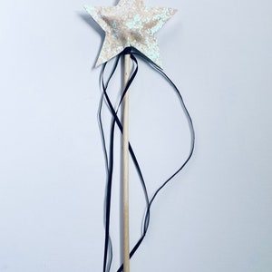 LIMITED EDITION Halloween white glitter star wand