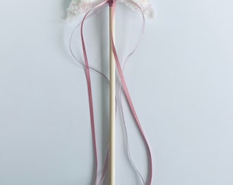 Varita De Hadas De Tela Dorada De 40 Cm: Accesorio De Disfraz Brillante Con Estrella Rellena Y Colgantes Joya Para Carnaval Y Juegos