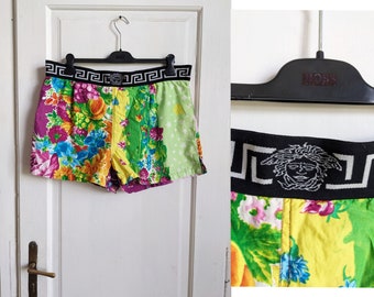 Vintage Versace Mare Shorts mit Blumenmuster