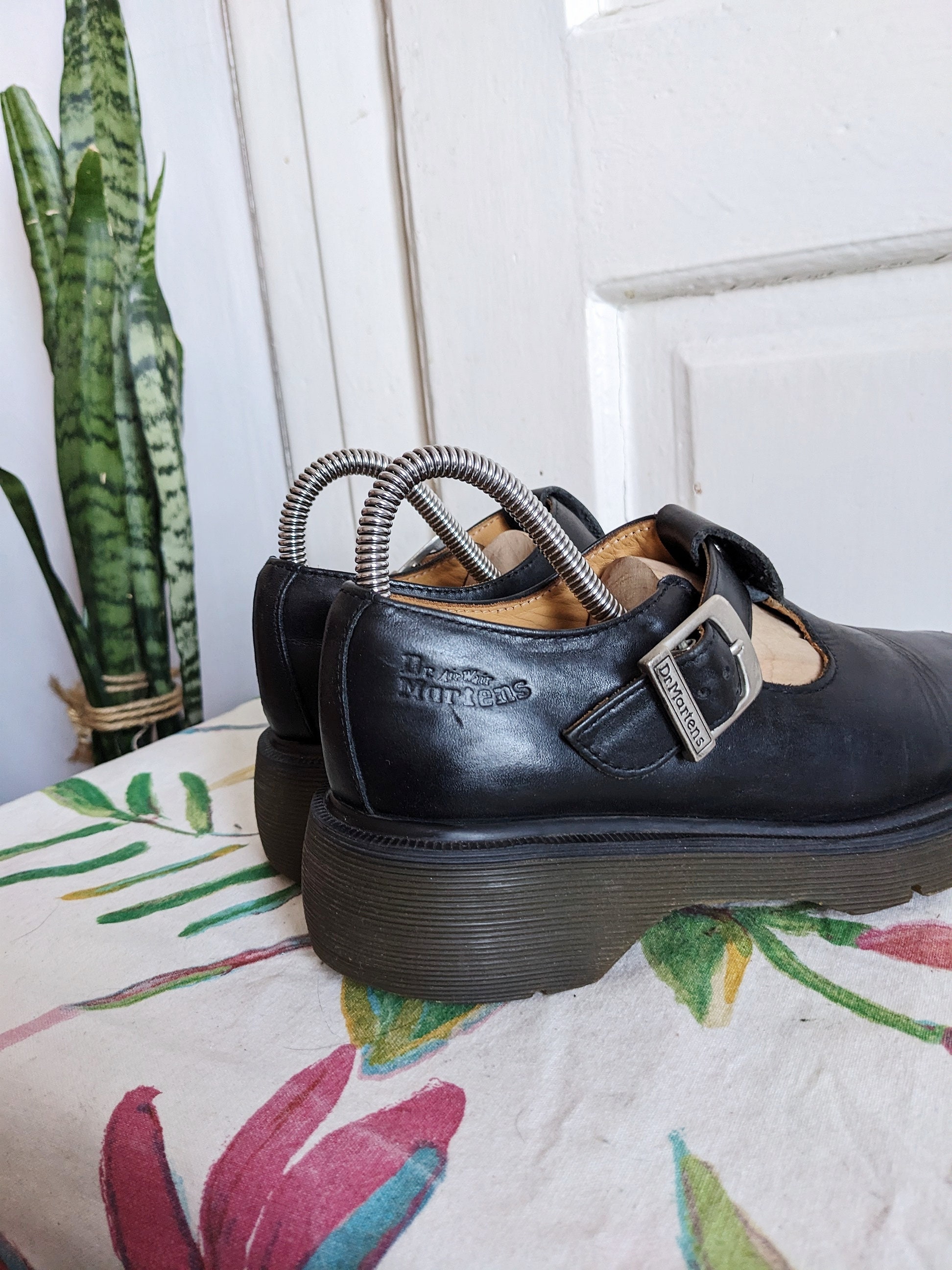 Vintage Doc Martens Mary Jane Chunky Shoes 8334 Y2k Womens Vintage Doc Martens Mary Jane Chunky Shoes 8334 Y2k Womens