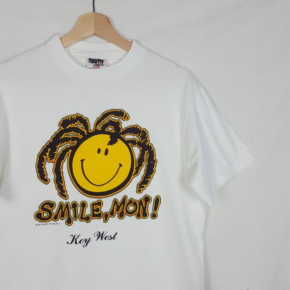 smile mon t shirt