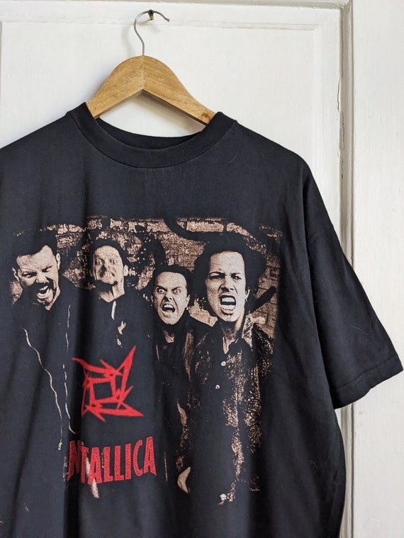 Vintage Metallica Merch T-Shirt 1996 On The Road … - image 3