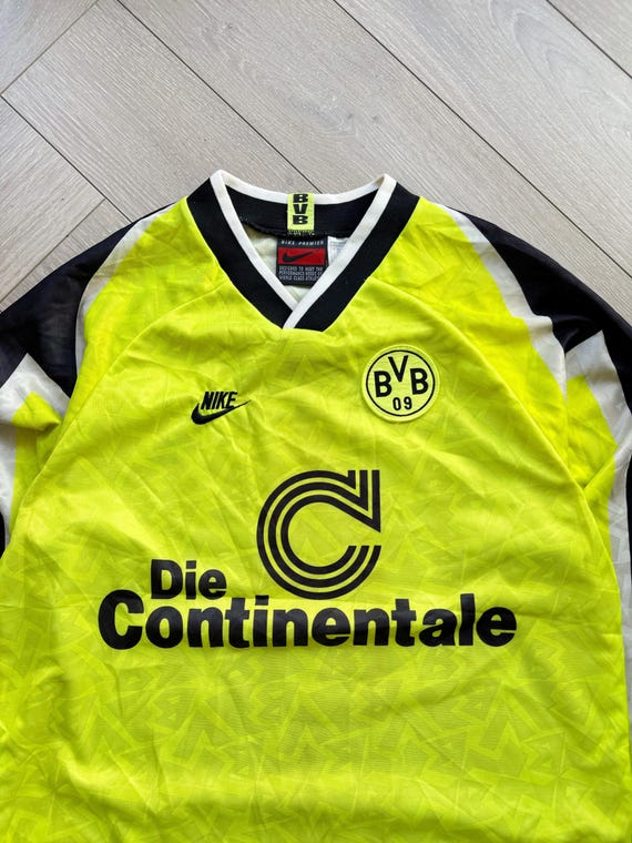 Vintage Borussia Dortmund 1995/1996 Home Fotball Jersey Longsleeve