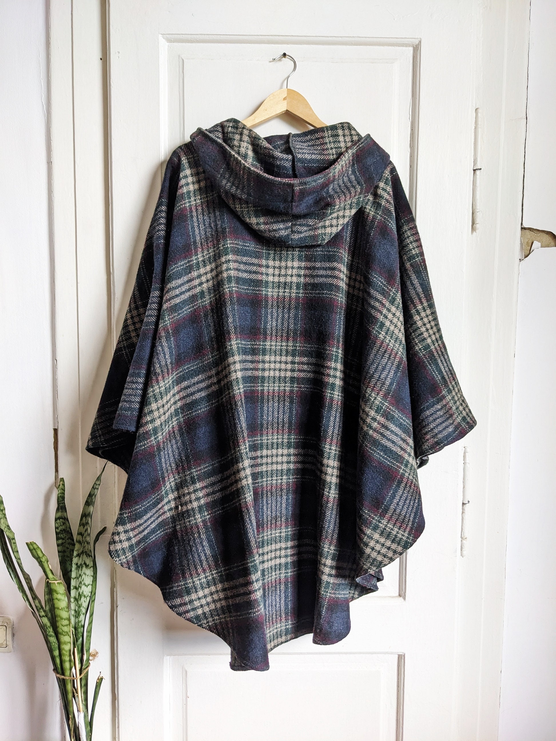ジャケット・アウター Vintage 60's Wool Hooded Poncho Cape Vtg 60s 70s Ladies Wool Hooded Poncho Zip Up Coat Womens L
