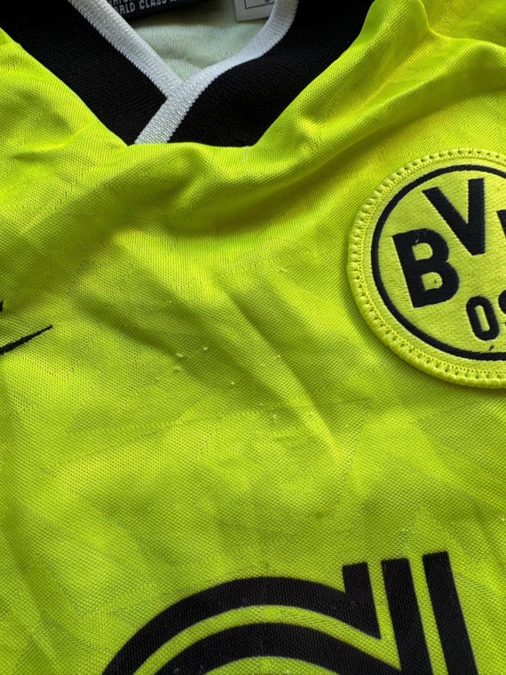 Vintage Borussia Dortmund Jersey 1995/96 Home – Original Nike/90s