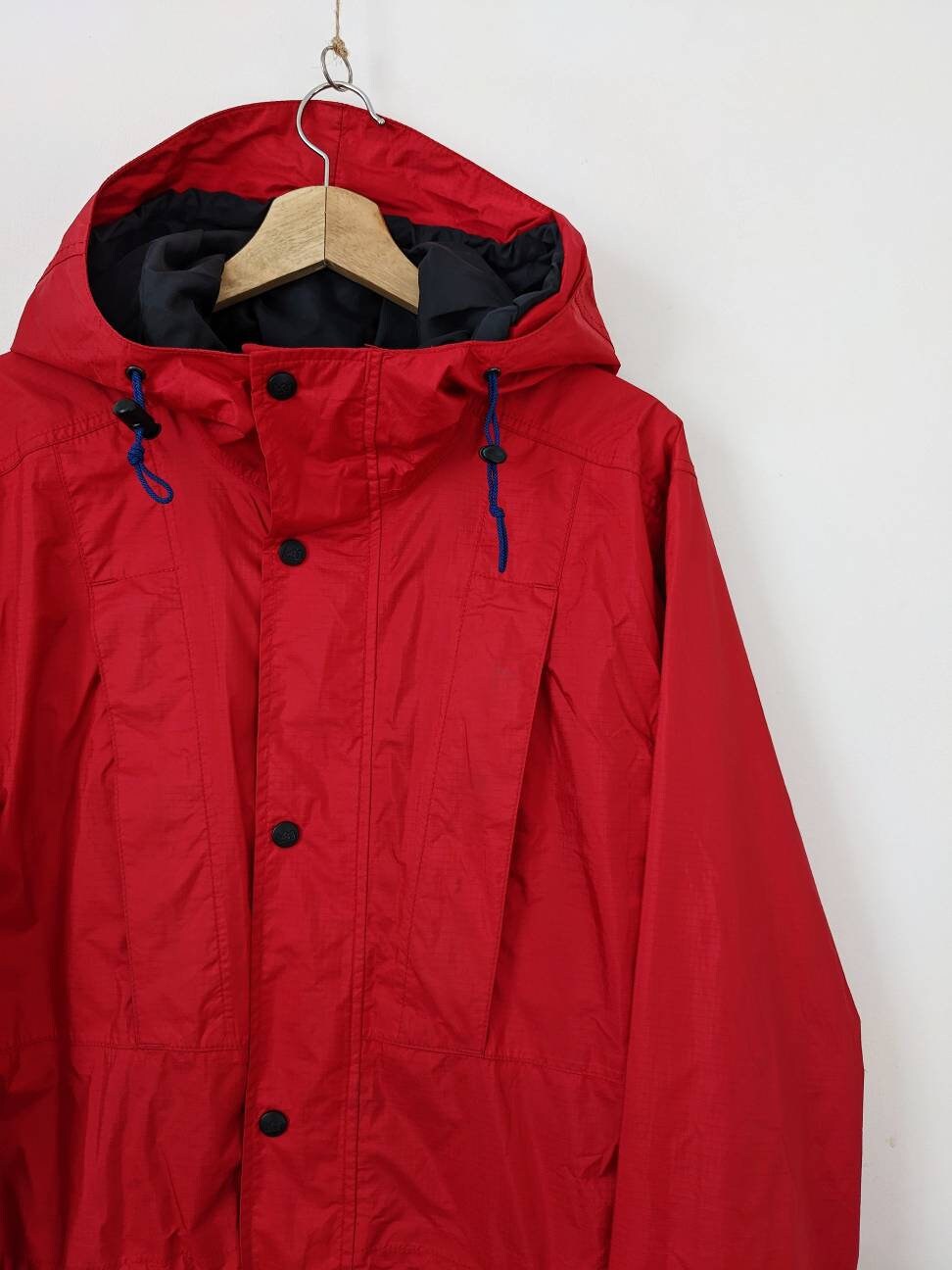 Veste Doudoune Vintage REI Années 60 - Rouge, Duvet, Nylon, Taille XL - Occasion Très Bon état, Style Rétro