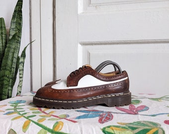 Vintage Dr. Martens Brogue Wingtip Oxfords Shoes (made in England
