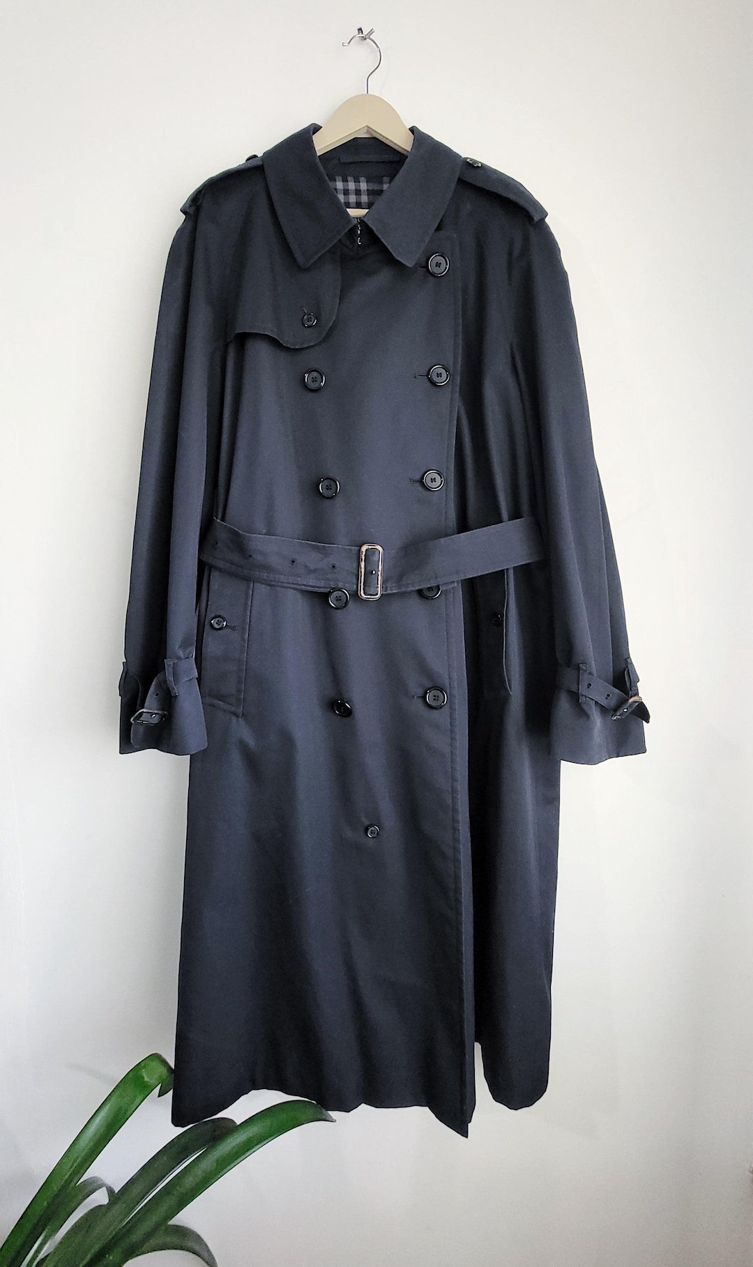 ジャケット・アウター Burberry Vintage Trench Coat Vintage Burberrys Trench Coat | Navy Double Breasted Mac, Nova