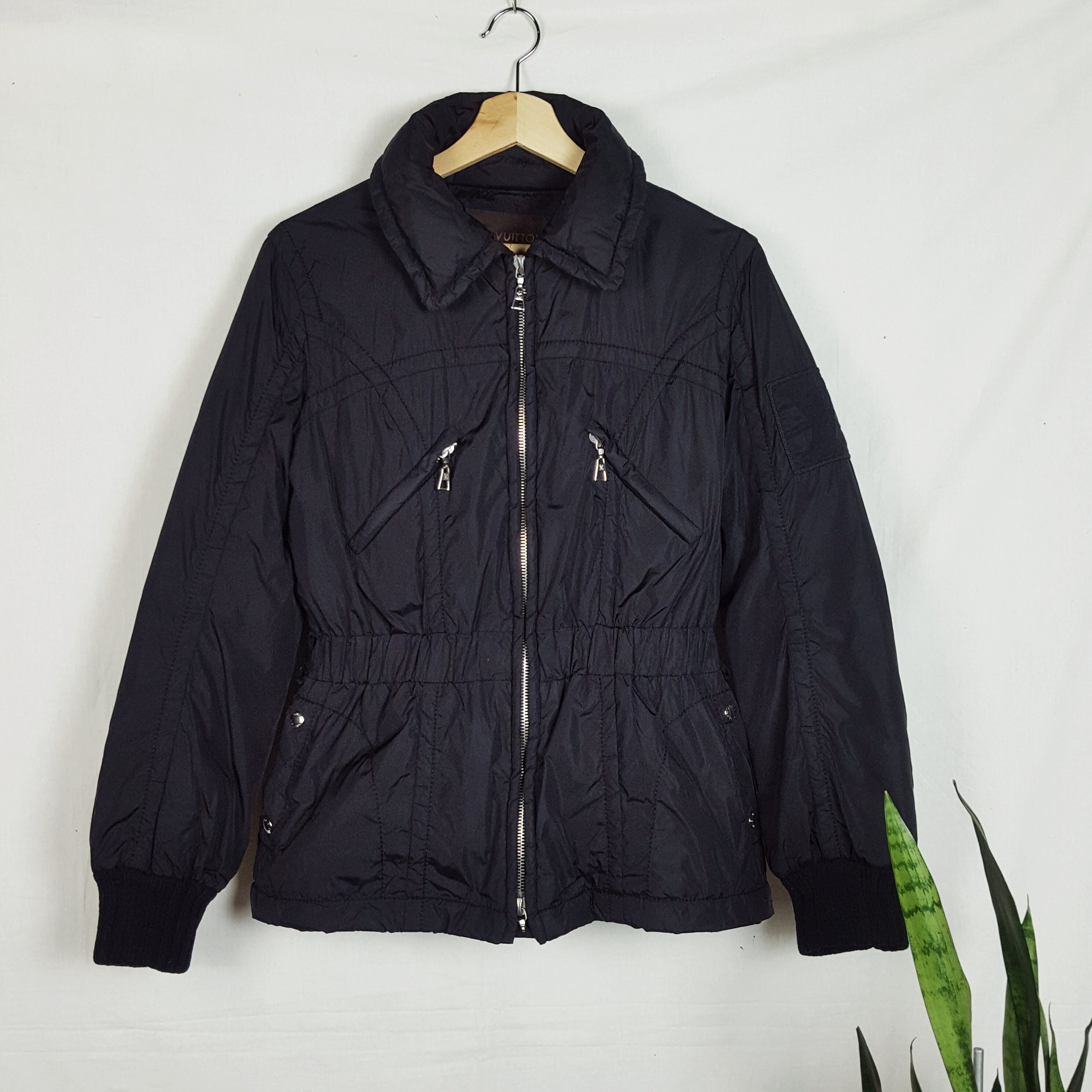 louis vuitton puffer jacket black