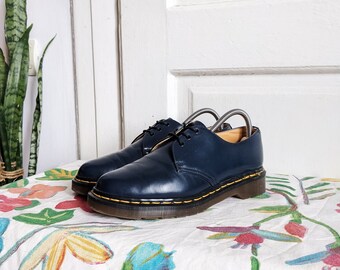 Vintage Dr. Martens 1461 Oxford Shoes deep blue England Doc Martens