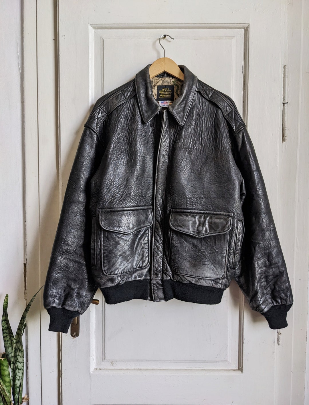 ジャケット・アウター AVIREX / A-2 flight leather jacket VINTAGE FLIGHT A2 JACKET – Avirex